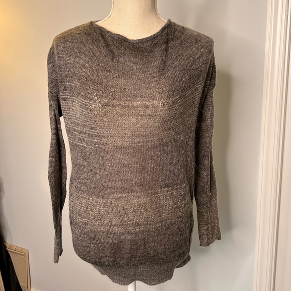 LOFT grey knit sweater - Picture 1 of 9